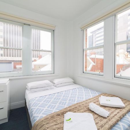 Tassie Backpackers At The Brunswick Hotel Хобарт Экстерьер фото