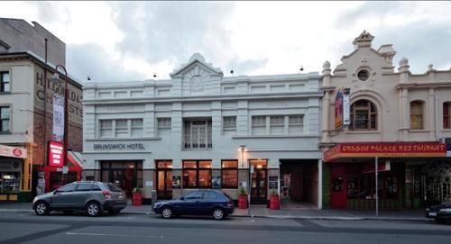 Tassie Backpackers At The Brunswick Hotel Хобарт Экстерьер фото