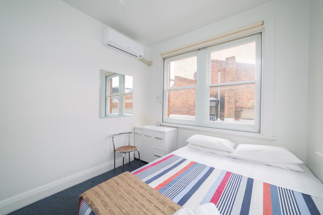 Tassie Backpackers At The Brunswick Hotel Хобарт Экстерьер фото